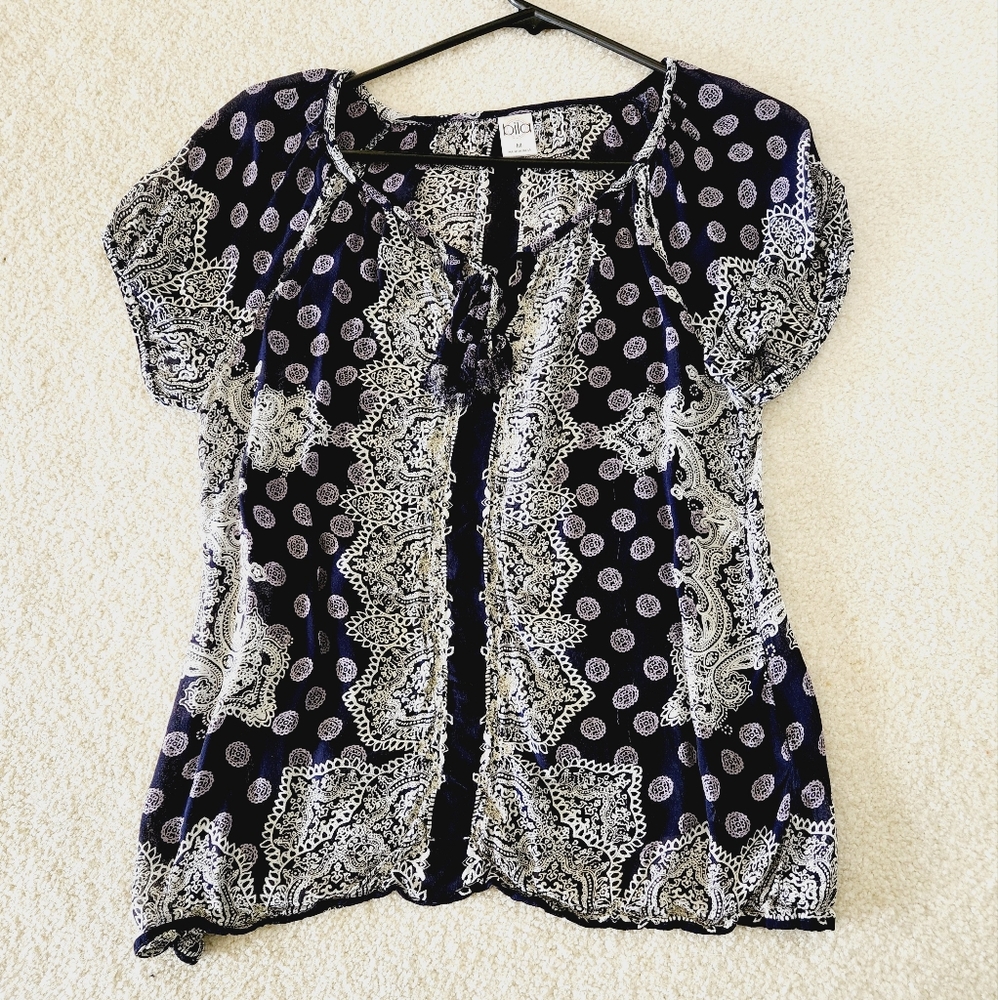 Blue shirt by bila